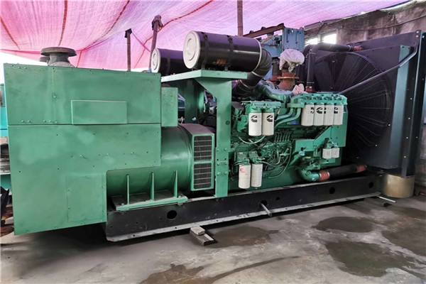 柴油發(fā)電機(jī)組使用時(shí)該怎么注意